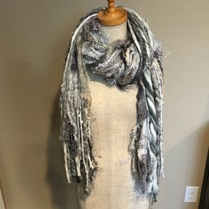 🖤BEAUTIFUL & UNIQUE SCARF🖤